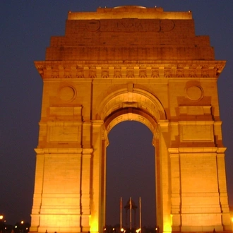 03-Days Luxury Golden Triangle Tour from Delhi includes Hotels,Vehicle & Guide
