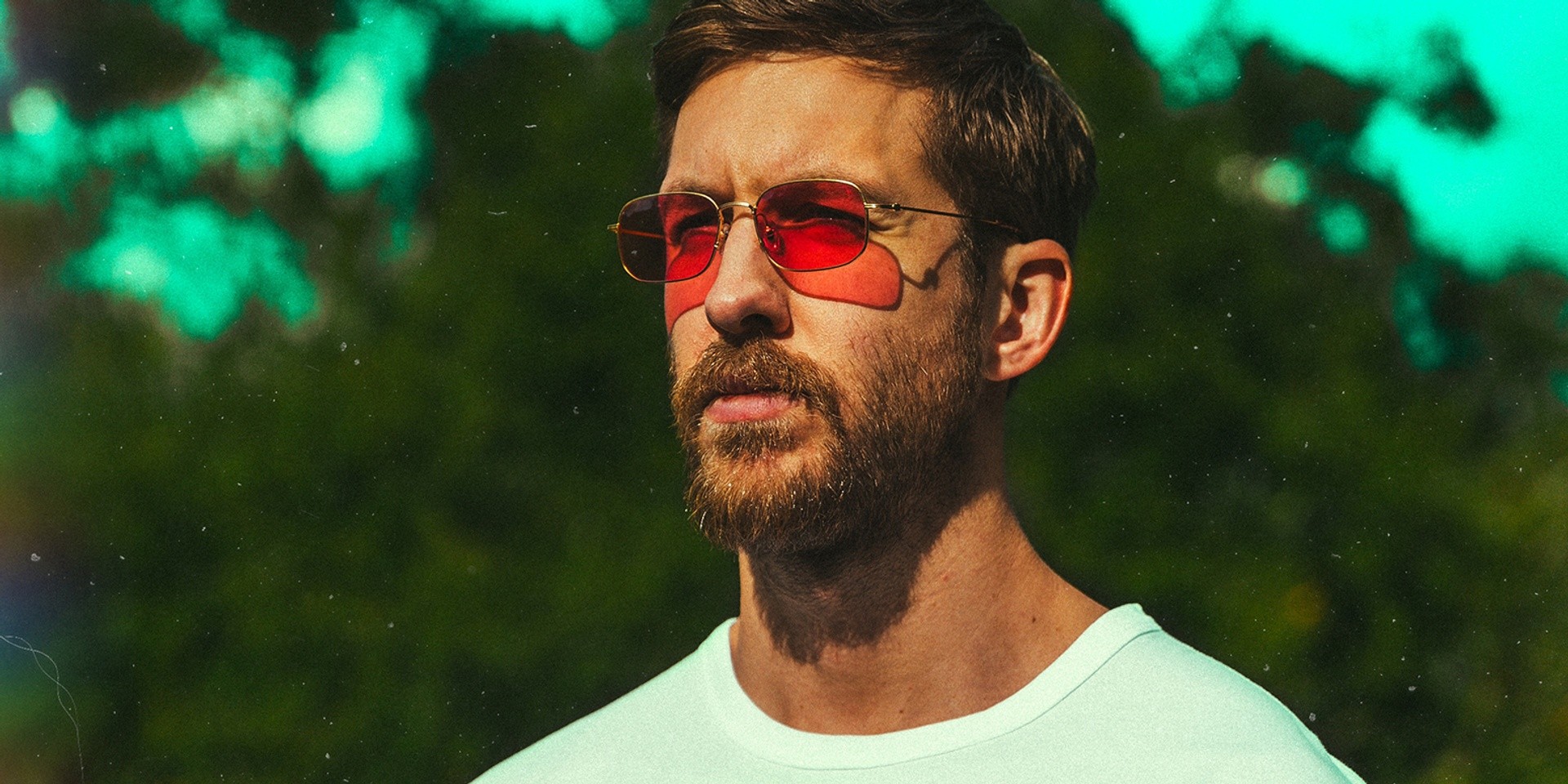 Calvin Harris announces he is now clean shaven by making a Grammys joke