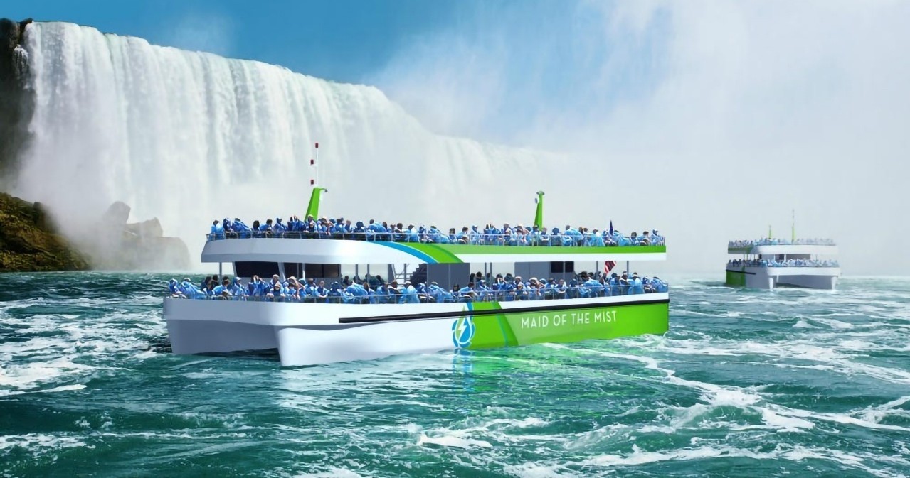 Niagara Falls Guided Tour & Maid of the Mist Boat