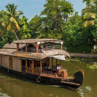 tourhub | On The Go Tours | Golden Triangle & Kerala - 15 days 