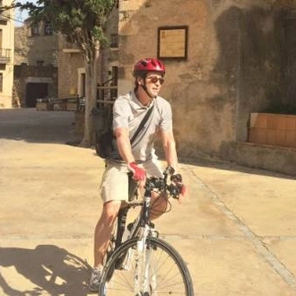 tourhub | UTracks | Highlights of the Rioja by Bike 