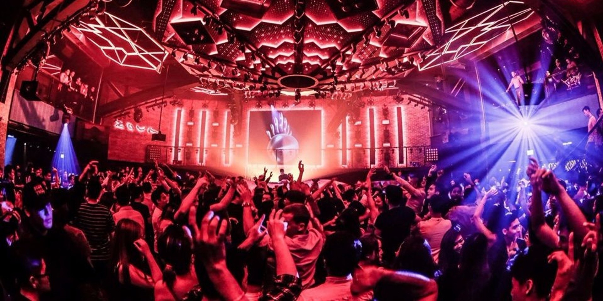 DJ Mag's Top 100 Clubs ranks Zouk as the best in Asia at #4, CÉ LA VI ascends to #80