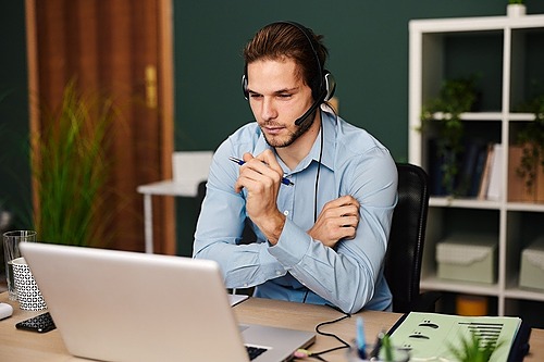 Représentation de la formation : LES BASES D'UN SERVICE CLIENT DE QUALITÉ 