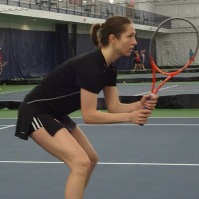 Bo N. teaches tennis lessons in Arlington, Va, DC