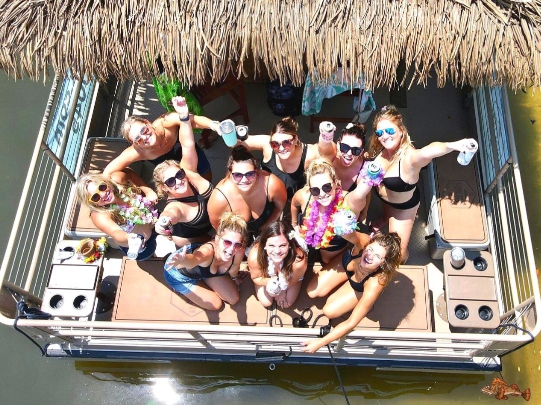 Liquid Tiki Boat Rental with Bar Service & Drinks Included image 2