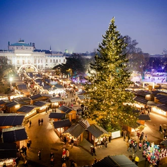 tourhub | Leger Holidays | Prague, Vienna & Bratislava Christmas Markets 