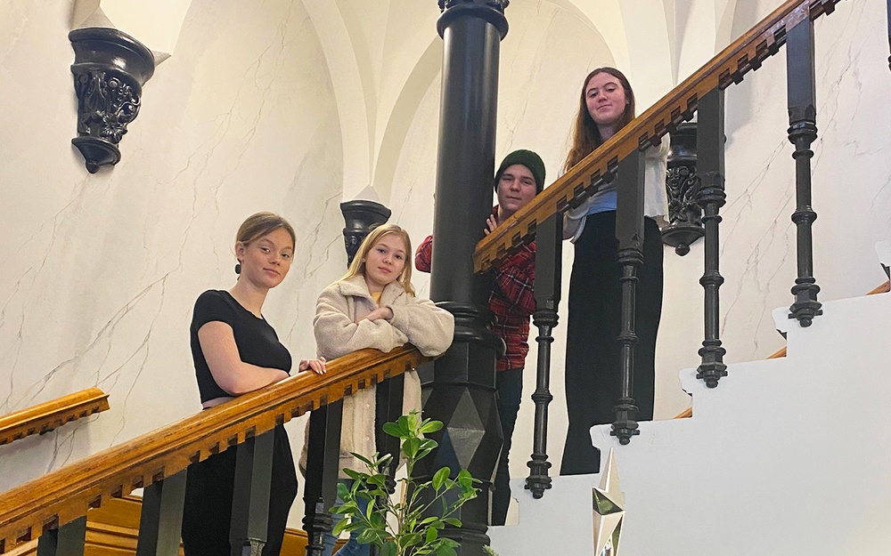 Här är delar av Skaras nya ungdomsråd  (fr v) Elin Feldt (ordförande), Emma Åström Hultqvist, Viggo Isberg, Amanda Carlqvist.