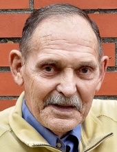 Robert Wojtowicz Profile Photo