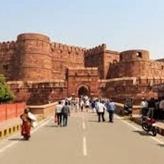 tourhub | Avtar India Tours | Private Overnight Taj Mahal Tour by car 