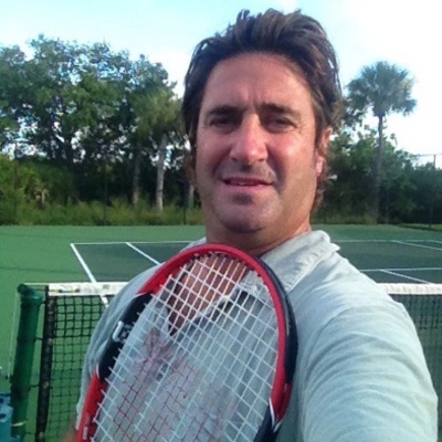 Vince B. teaches tennis lessons in Tampa , FL