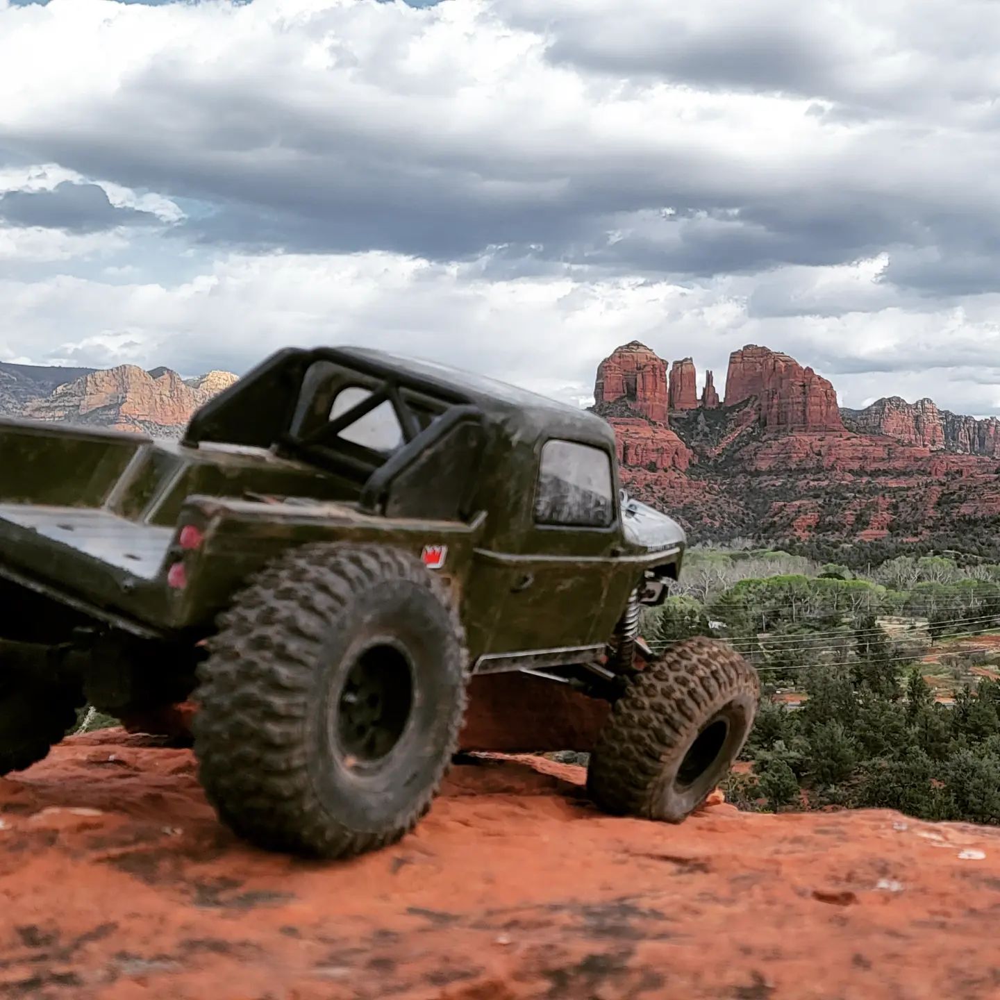 Red_stone_playground.......elementecto_rccrawler_prolineracing_prolinehyrax_ierc_hobbywing1080.jpg