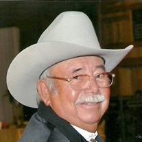 Enrique Salinas Profile Photo