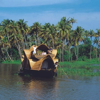 tourhub | Memorable India Journeys Pvt Ltd | Ultimate South India Experience with Houseboat Delight 