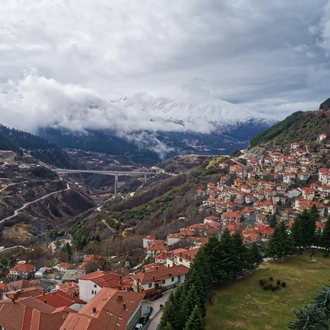 tourhub | Europamundo | Peloponnese and Meteoras with Greek Islands 