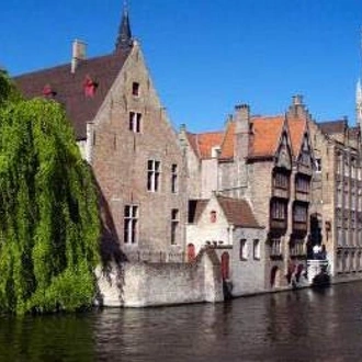 tourhub | UTracks | Paris to Bruges Bike and Barge 