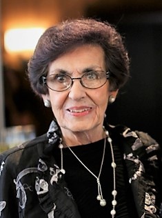 Helen Panos Profile Photo