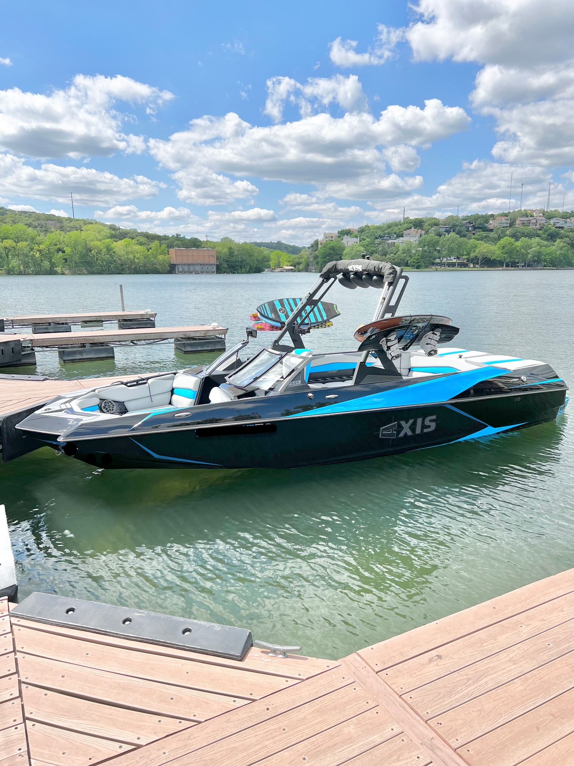 Wakesurf/Wakeboard Boat Rental with Captain & BYOB on Lake Austin (Up to 12 Passengers) image 12