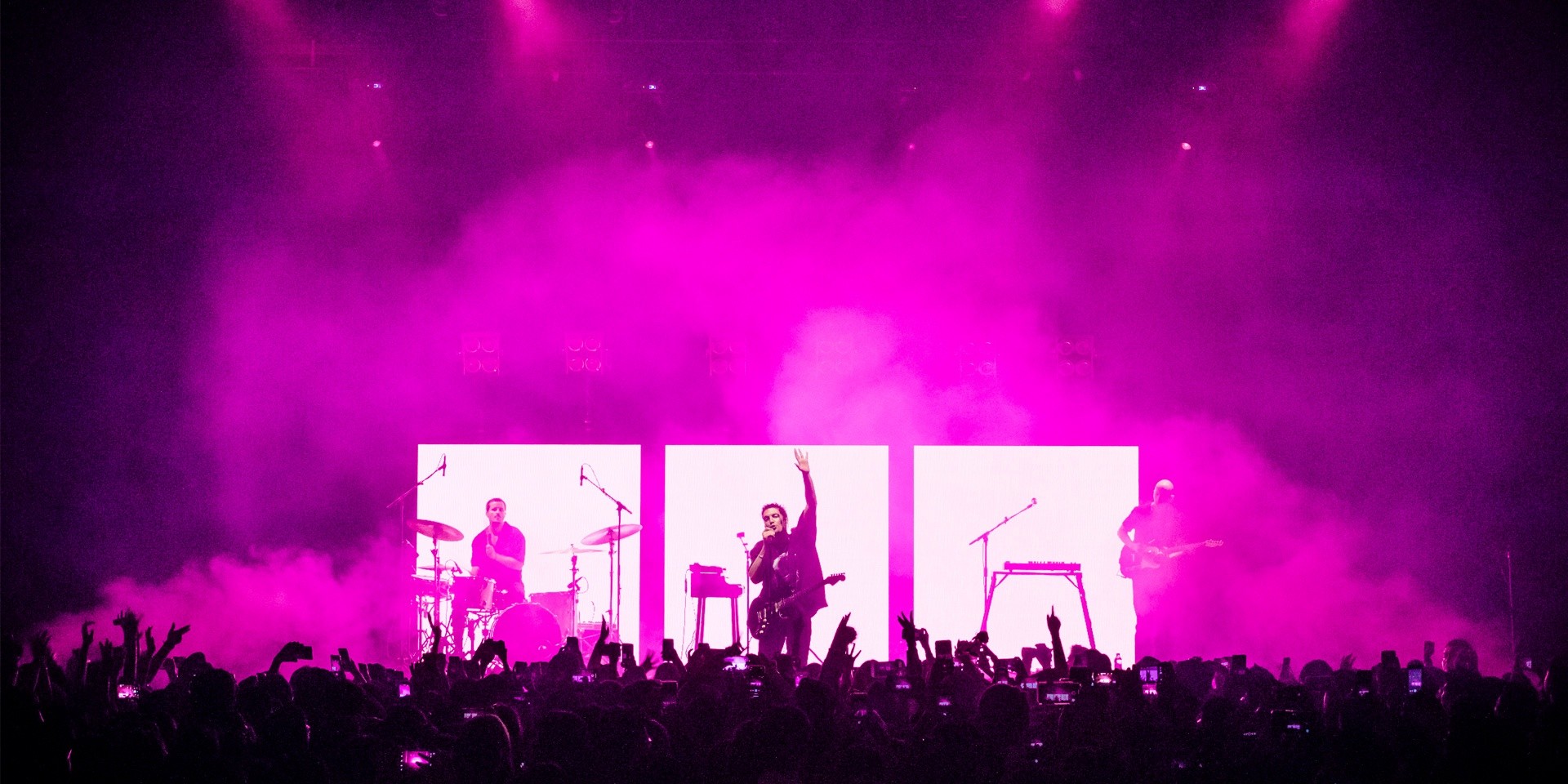LANY makes a thrilling, triumphant return to Singapore – photo gallery