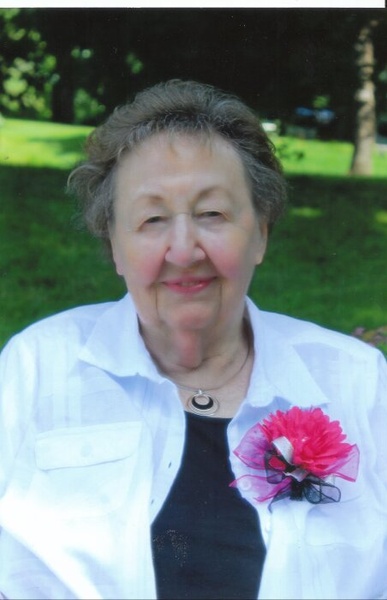 Lois Maxine Hannegrefs Profile Photo