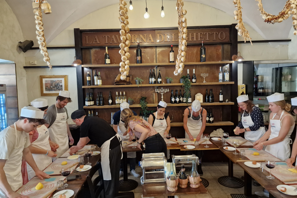 Sunset Roman Cooking Class in the Jewish Area - Acomodações em Roma