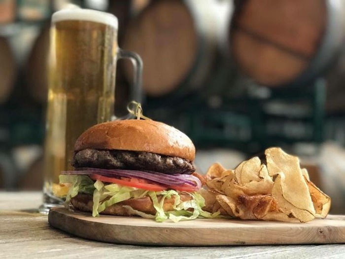 eugene best breweries with food
