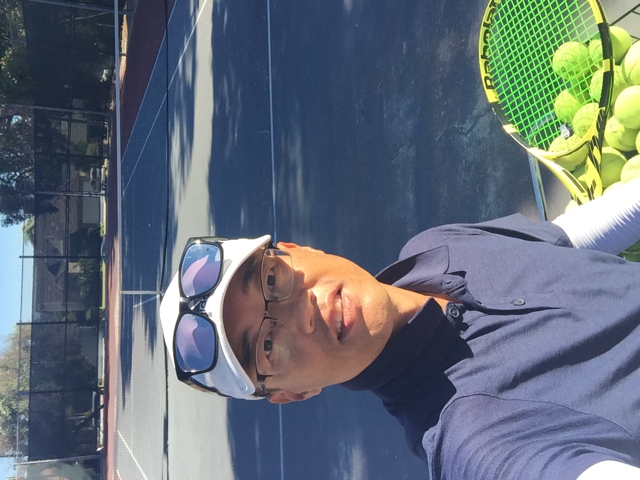 Ian K. teaches tennis lessons in Torrance , CA