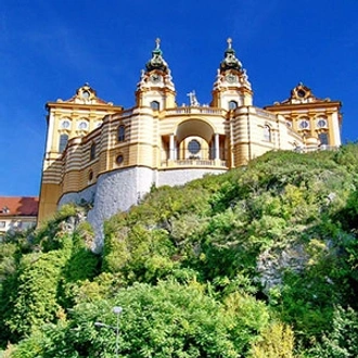 tourhub | Avalon Waterways | The Blue Danube Discovery with 2 Nights in Budapest (Envision) 