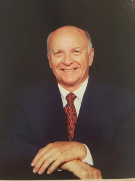 Robert Doris Jr. Profile Photo