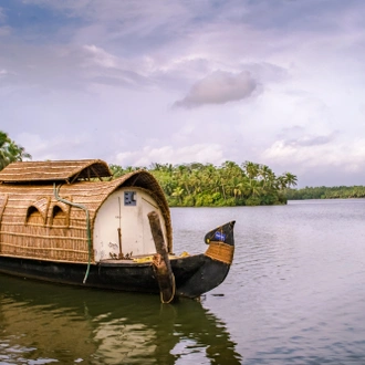 tourhub | Memorable India Journeys Pvt Ltd | Ultimate South India Experience with Houseboat Delight 